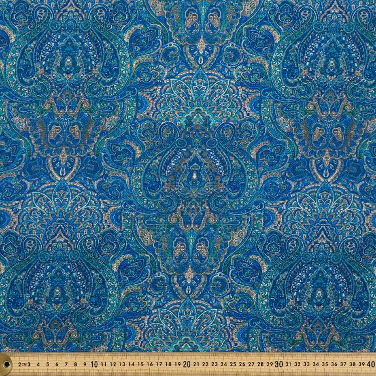 productHero-SPOTWF-BP80527337-peacock productHero-SPOTWF-BP80527337-peacock