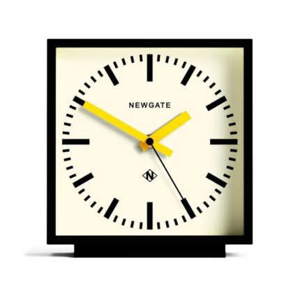 productHero-SPOTWF-BP80702906-black-with-yellow-hands