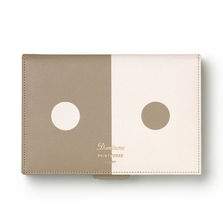 productHero-SPOTWF-BP80724783-grey-white productHero-SPOTWF-BP80724783-grey-white